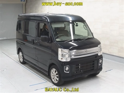 NISSAN NV100 CLIPPER RIO