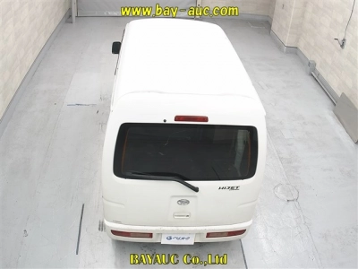 DAIHATSU HIJET VAN
