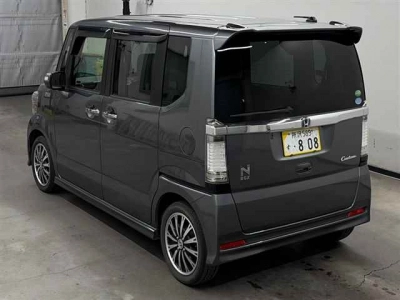 HONDA N BOX CUSTOM