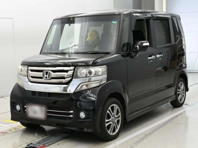 HONDA N BOX CUSTOM