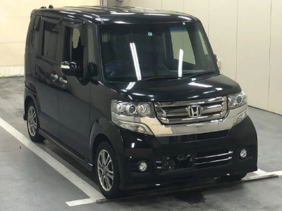 HONDA N BOX CUSTOM