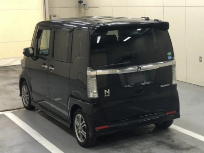 HONDA N BOX CUSTOM