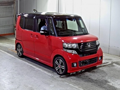HONDA N BOX CUSTOM