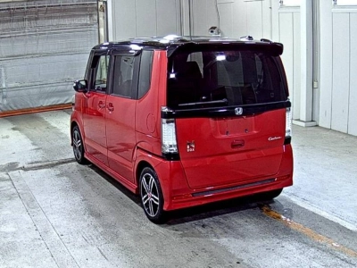HONDA N BOX CUSTOM
