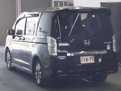 HONDA STEPWGN SPADA