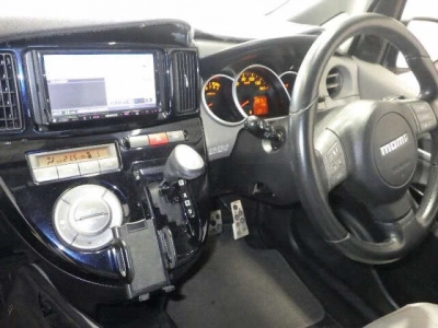 DAIHATSU SONICA