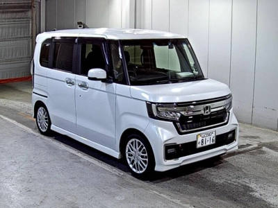 HONDA N BOX CUSTOM