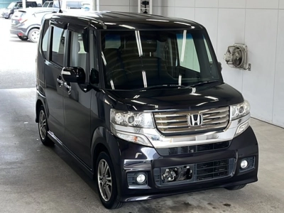 HONDA N BOX CUSTOM