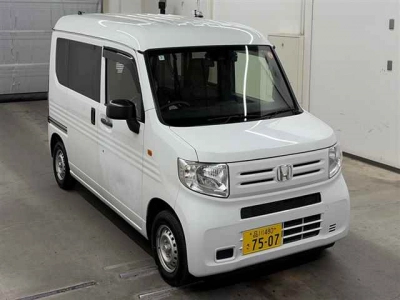 HONDA N-VAN