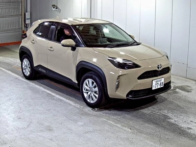 TOYOTA YARIS CROSS