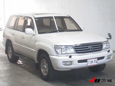 TOYOTA LAND CRUISER 100