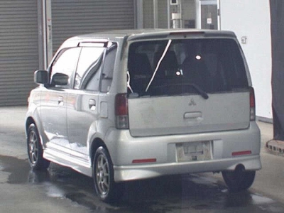 MITSUBISHI EK WAGON