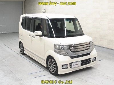 HONDA N BOX CUSTOM