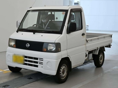 NISSAN CLIPPER TRUCK