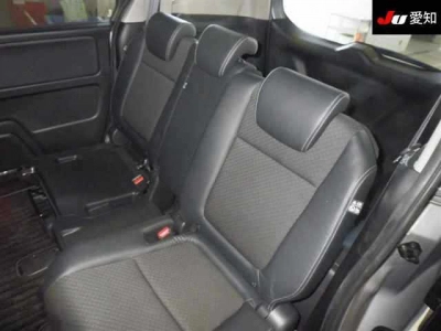 HONDA FREED+