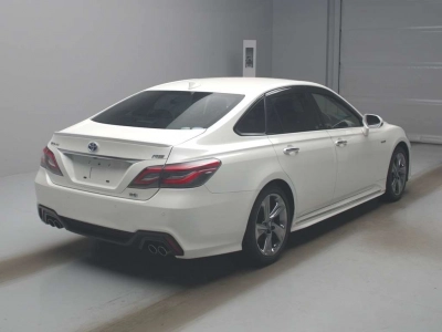 TOYOTA CROWN HYBRID