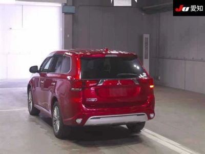 MITSUBISHI OUTLANDER PHEV