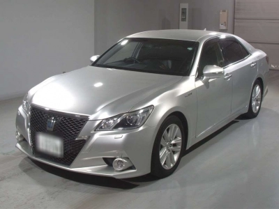 TOYOTA CROWN HYBRID