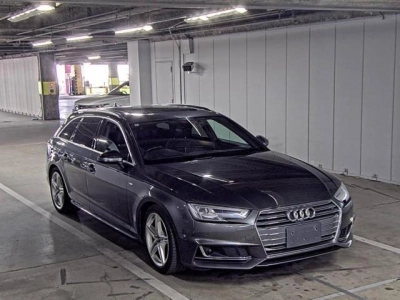 AUDI A4 AVANTE
