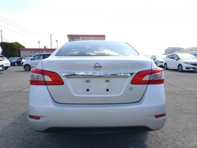 NISSAN BLUEBIRD SYLPHY