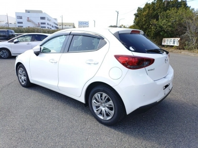MAZDA MAZDA2