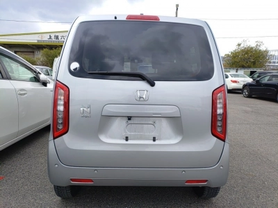 HONDA N-WGN