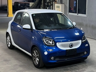 SMART FOURFOUR