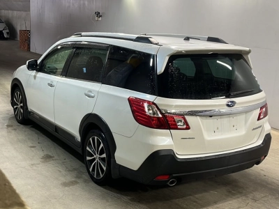 SUBARU EXIGA CROSSOVER 7