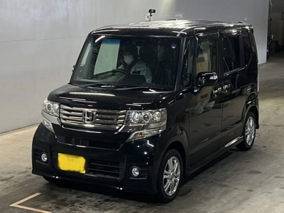 HONDA N BOX CUSTOM