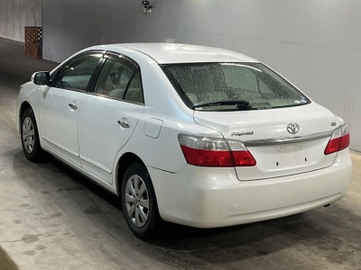TOYOTA PREMIO