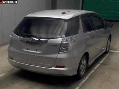 HONDA FIT SHUTTLE
