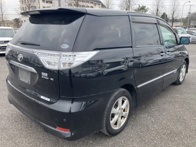 TOYOTA ESTIMA HYBRID