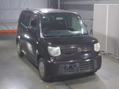 SUZUKI MRWAGON