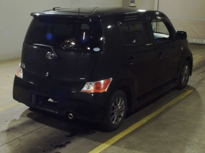 TOYOTA BB
