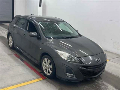 MAZDA AXELA SPORT