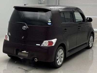 TOYOTA BB
