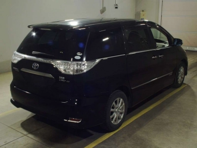 TOYOTA ESTIMA HYBRID