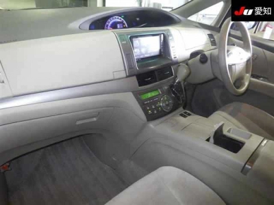 TOYOTA ESTIMA HYBRID