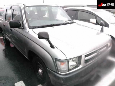 TOYOTA HILUX PICK UP