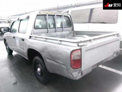 TOYOTA HILUX PICK UP