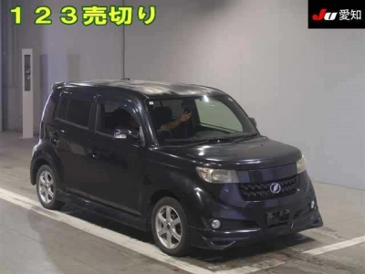 TOYOTA BB