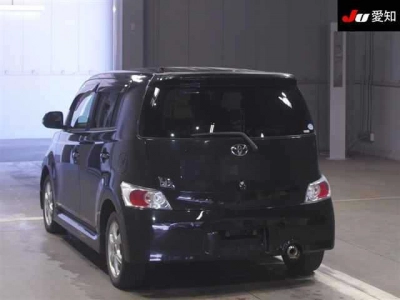 TOYOTA BB