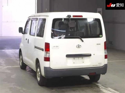 TOYOTA LITE ACE VAN