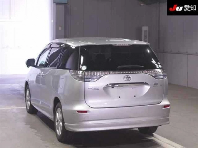 TOYOTA ESTIMA HYBRID