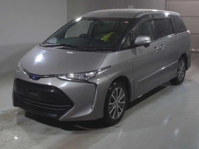 TOYOTA ESTIMA HYBRID