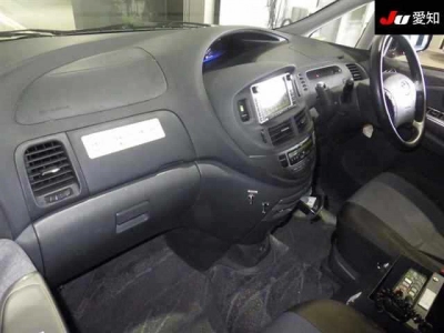 TOYOTA ESTIMA HYBRID