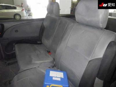 TOYOTA ESTIMA HYBRID