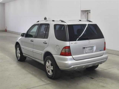 MERCEDES BENZ M CLASS