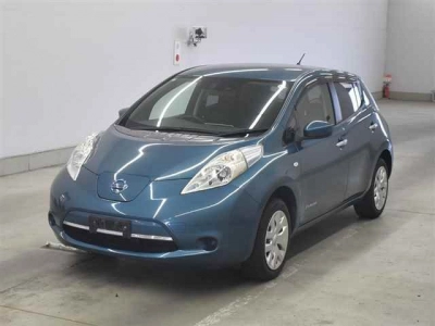 NISSAN LEAF