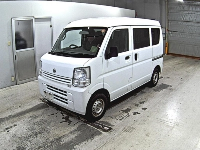 NISSAN NV100 CLIPPER